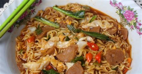 Resep Indomie Nyemek Ala Warkop Oleh Cooking With Dinda Cookpad