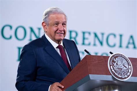 A La Mitad Del Camino El T Tulo Del Nuevo Libro De Amlo