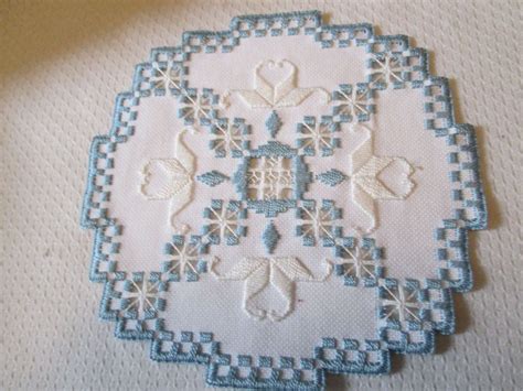 Hardanger Norwegian Embroidery Doily Antique White With White And Blue C E