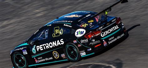 Stock Car Átila Abreu larga em quinto no Velopark