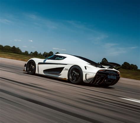 Koenigsegg Regera Sets A New World Record, Clocks 0-400 kmph In 28.81 ...