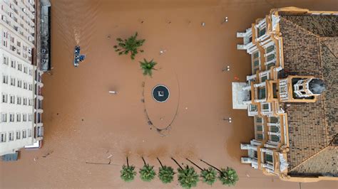 Suben A 76 Los Muertos Por Las Inundaciones En El Sur De Brasil