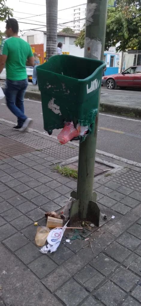 Neivanos Están Llenando De Basura La Ciudad