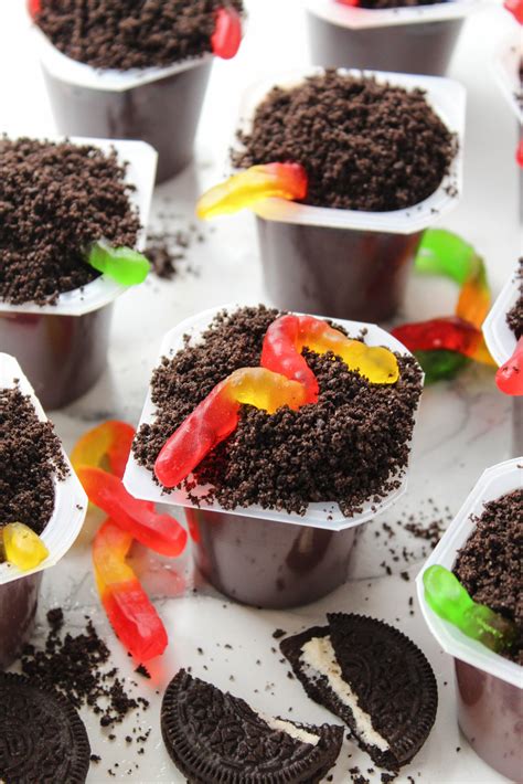 Dirt Cake Pudding Cups | Baking You Happier