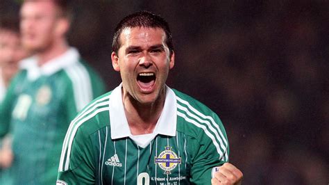 Northern Ireland record goalscorer David Healy announces his retirement | Football News | Sky Sports