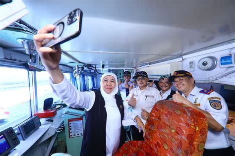 Hari Dermaga Nasional Khofifah Momentum Penguat Posisi Jatim Sebagai