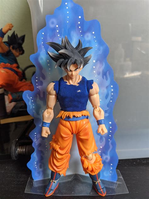 Sh Figuarts Customs Ui Sign Goku Even Though There Is An Official