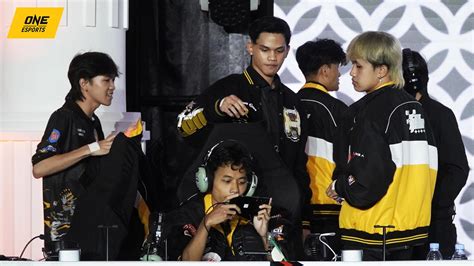 Cheese Pick RRQ Hoshi Sukses Mencakar EVOS Glory ONE Esports Indonesia