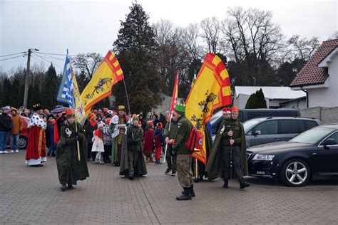 Iii Kr Lewski Orszak Przeszed Ulicami Mikstatu