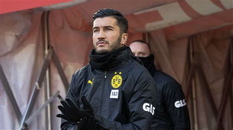 Bvb Trainer Nuri Sahin Trickst Wichtige Regel Aus