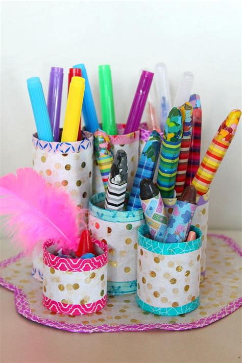 DIY Pencil Organizer with Recycled Paper Tubes | AllFreeKidsCrafts.com