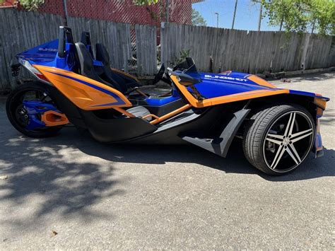 Explore POLARIS SLINGSHOT SLINGSHOT R AUTODRIVE | Detailed Vehicle Listings