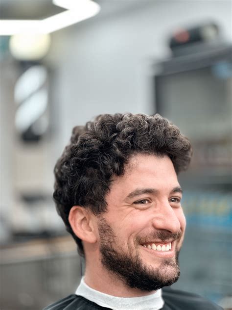 The curly haircut guy secret to avoiding frizz 4