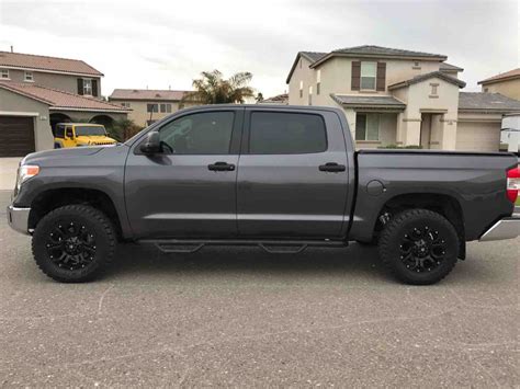 Toyota Tundra custom wheels 18x9.0, ET , tire size 325/12.5 R18. x ET