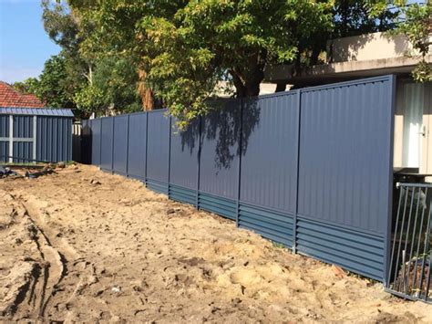 Colorbond Fencing Perth | Colorbond Fencing Installation | Skilled Fencing