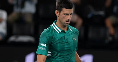 Novak Djokovic odmówił wjazdu do Australii z powodu zwolnienia ze szczepień