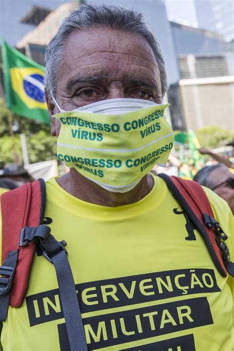 Em Pronunciamento Bolsonaro Critica Fechamento De Escolas Ataca