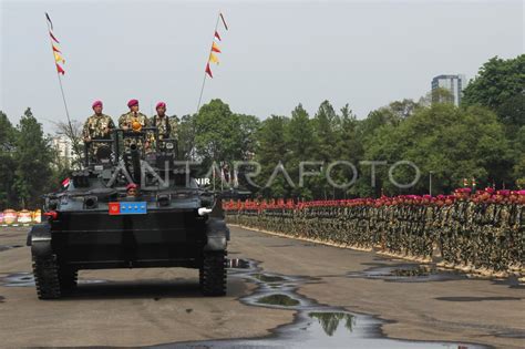 Upcara Peringatan Hut Ke Korps Marinir Antara Foto