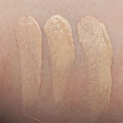 IT COSMETICS Your Skin But Better CC Nude Glow Foundation