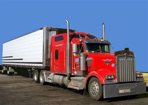 Agri 007 Us Ag Fee At Border Riles Truckers