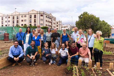 AyuntamientoLaLaguna on Twitter Mayores y vecinos de Finca España se