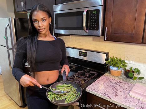 Sydney Sweeney Sydney Sweeney Sydneysweeney Nude OnlyFans Photo The Fappening Plus