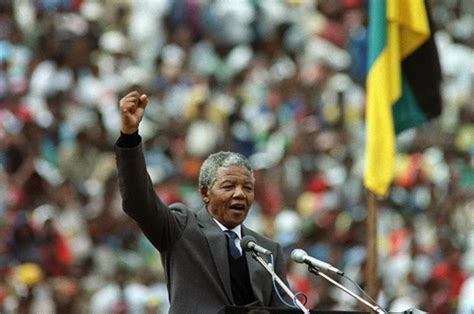 This Day in History: 1990 Freedom for Nelson Mandela | MACAU DAILY ...