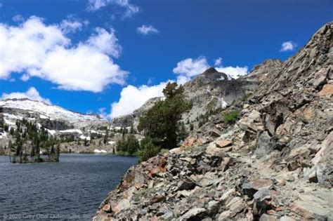 Hiking to Lake Aloha, Desolation Wilderness - Grey Otter Outventures®