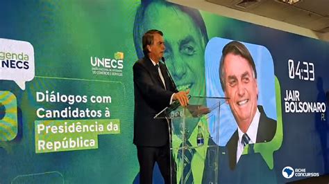 Bolsonaro diz que fará menos concursos públicos caso reeleito