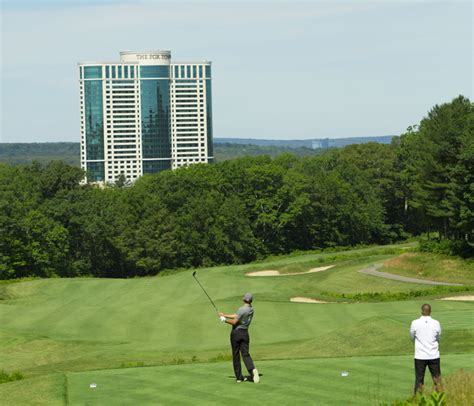 Lake of Isles at Foxwoods | Mashantucket, CT