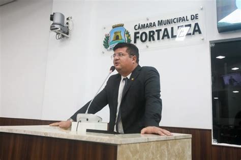 Vereador do PL de Fortaleza diz que objetivo da sigla é estar na chapa