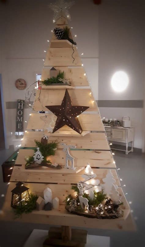 Ideas To Get A Modern Wooden Christmas Tree This Year In