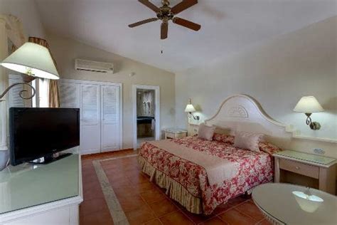 Cayacoa resort rooms - Bahia Principe Hotels & Resorts