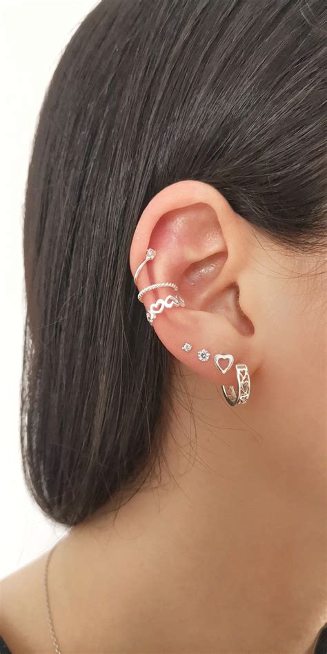 Joias em prata Brincos minimalistas Brincos tragus Acessórios prateados