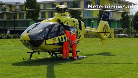 Trauma Helikopter Land In Hoogeveen Video Meternieuws Nl