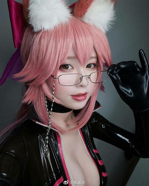 Pin On Fox And Neko Girls Cosplay