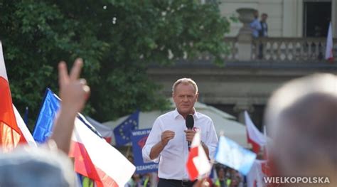 Wiec Donalda Tuska na placu Wolności w Poznaniu ZDJĘCIA FILM