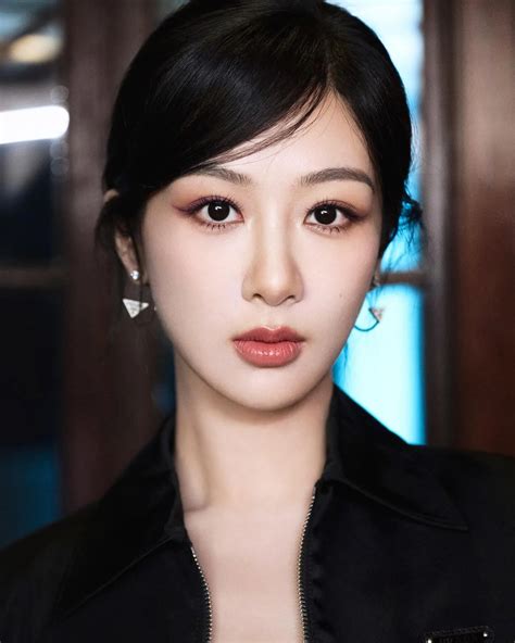 The Charm Of Mature Women The Most Beautiful Chinese Actresses In Their 30s From Liu Yifei