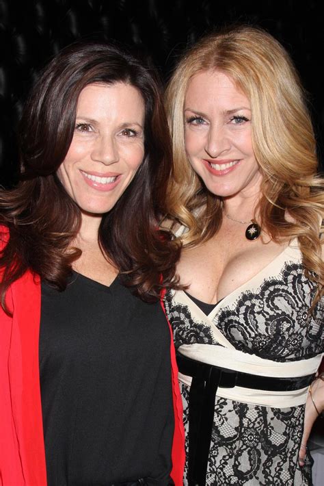 LOS ANGELES, OCT 29 - Tricia Leigh Fisher, Joely Fisher at the Joely