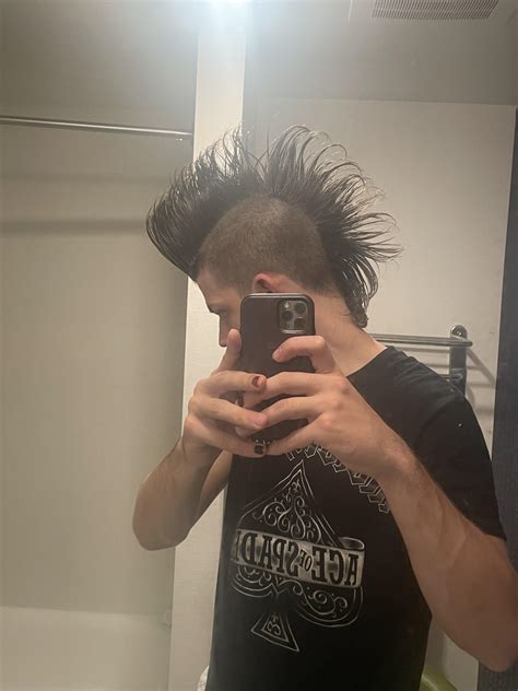 Honest Question How Does My Mohawk Look New To Styling One This Long