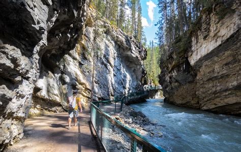 Rocky Mountain Hikes Within Hours Of Calgary Hike Bike Travel