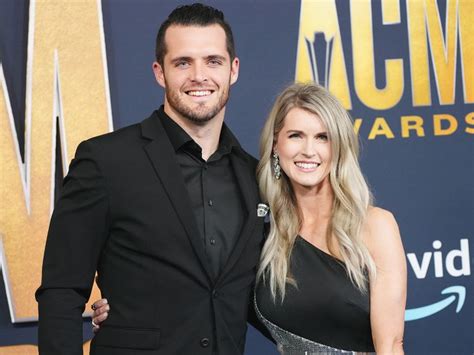 Who Is Derek Carr S Wife All About Heather Carr