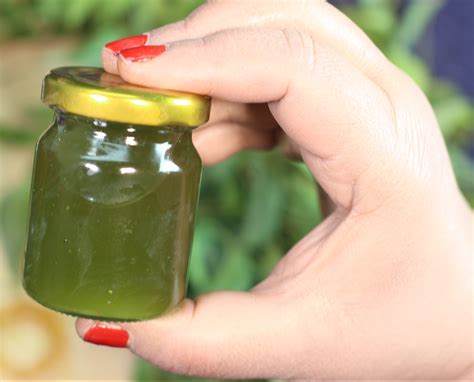 How To Use Neem Oil For Hair Growth Benefits Of Neem Leaves My