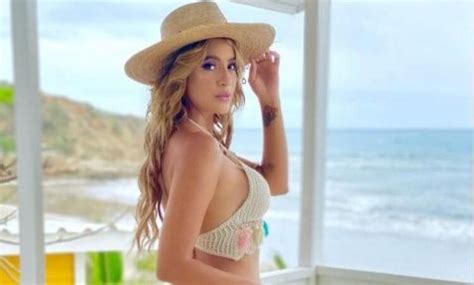 Hot Sexy Grace Castro Bikini Pics