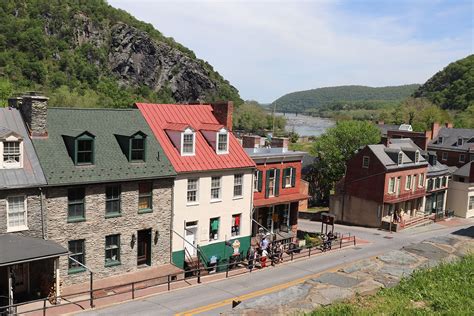 Visiting The Historic Harpers Ferry Things To Do And Travel Guide ★ I