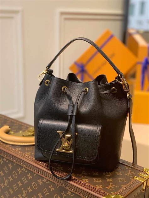 Lv M Louis Vuitton Lockme Bucket Bag M M Black