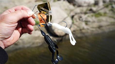 When to Use a Buzzbait for Bass Fishing? – Barb Catch Fishing