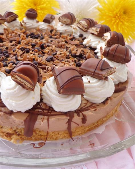 Cheesecake με kinder bueno χωρίς ψήσιμο Συνταγές FoodManiacs