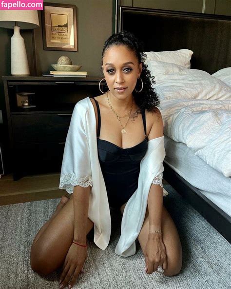 Tia Tamera Mowry Tameramowrytwo Nude Leaked Photo 9 Fapello