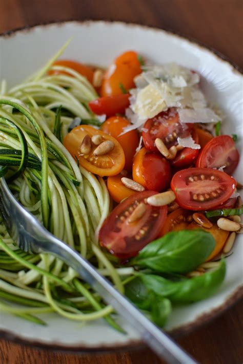 Simple Comme Des Spaghetti De Courgettes Aux Tomates Cerises